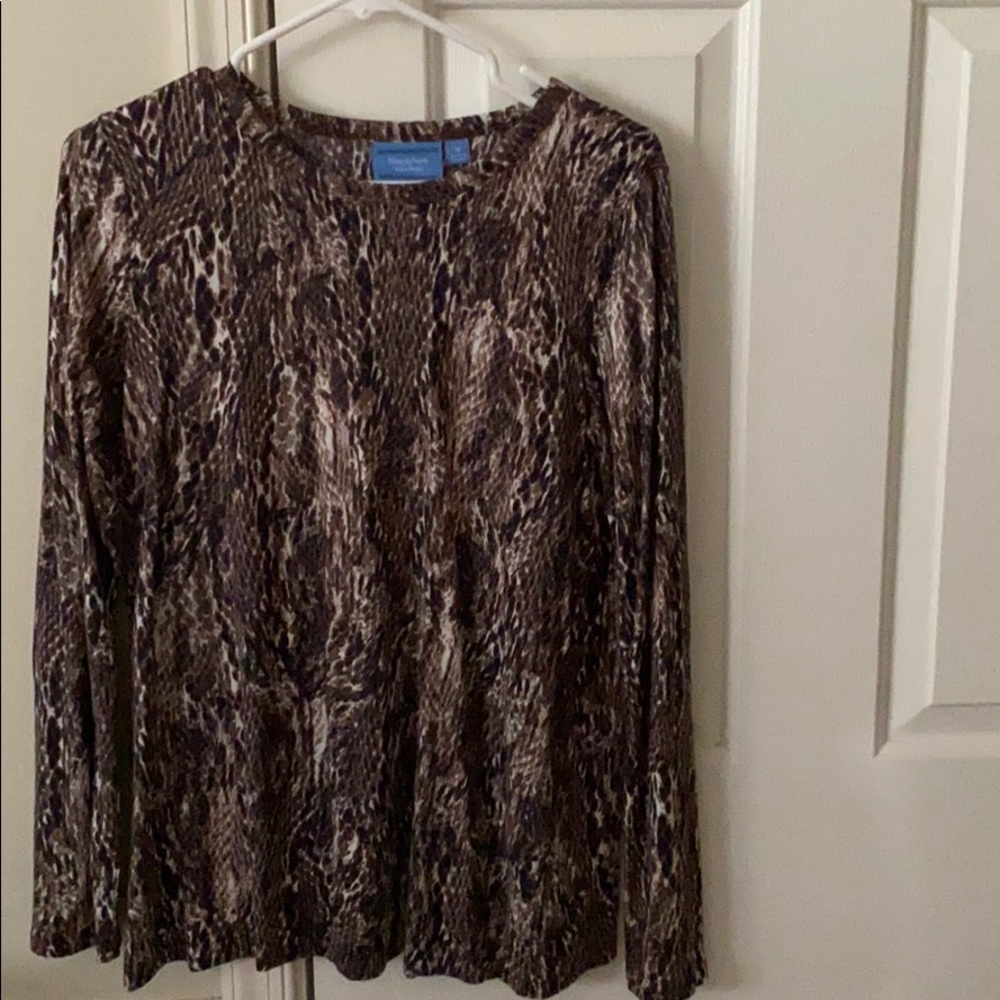 Simply Vera Long Sleeve Top